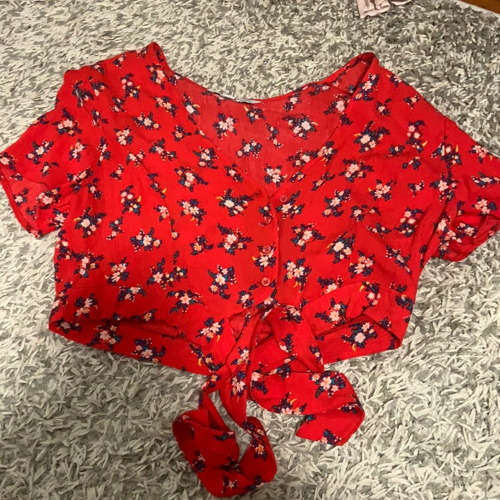 Red floral crop top